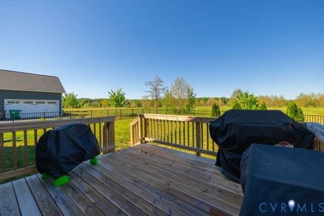 117 Axton Ln, Ashland, VA 23005