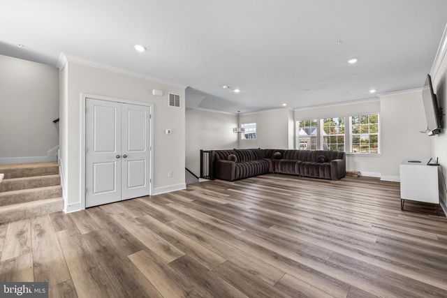 253 SWING ARC CT, Pikesville, MD 21208