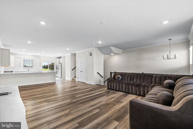 253 SWING ARC CT, Pikesville, MD 21208