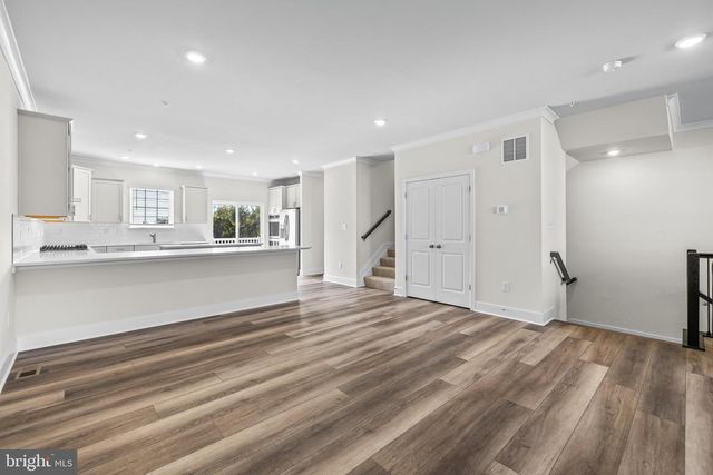 253 SWING ARC CT, Pikesville, MD 21208