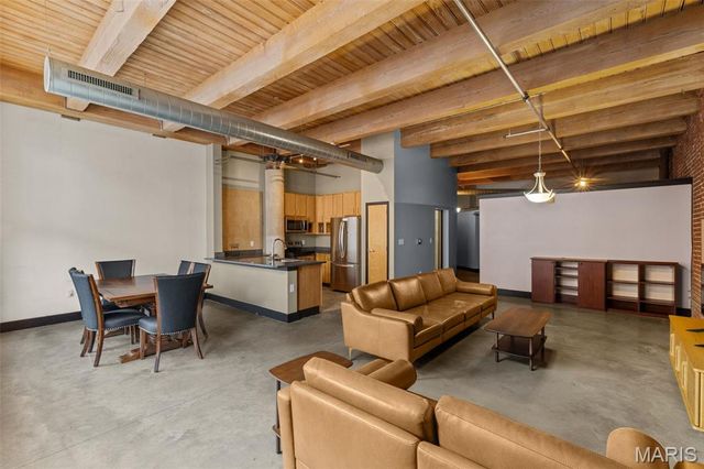 1113 Washington Avenue 403, St Louis, MO 63101