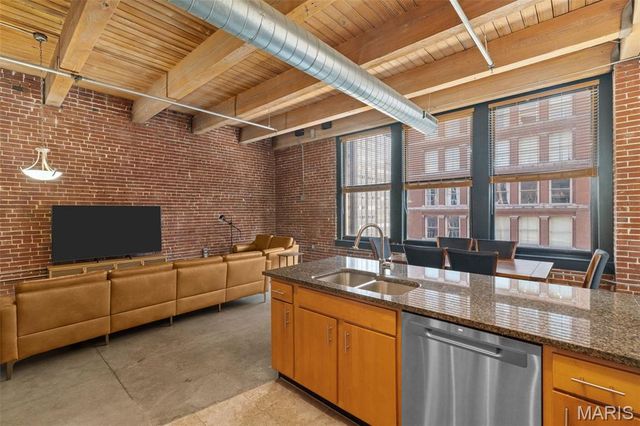 1113 Washington Avenue 403, St Louis, MO 63101