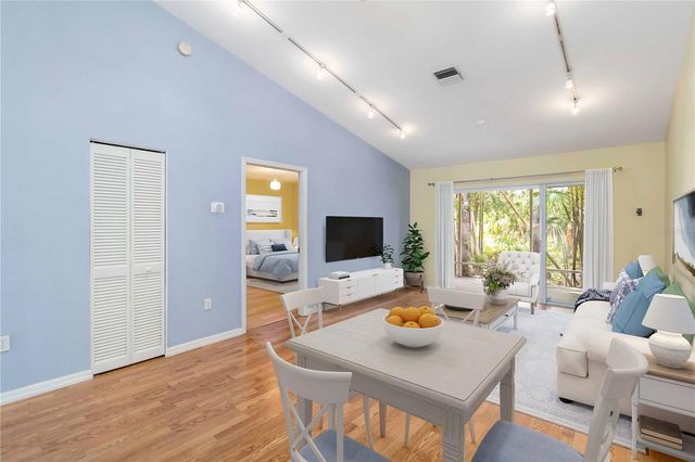 642 N JEFFERSON AVENUE 13, Sarasota, FL 34237