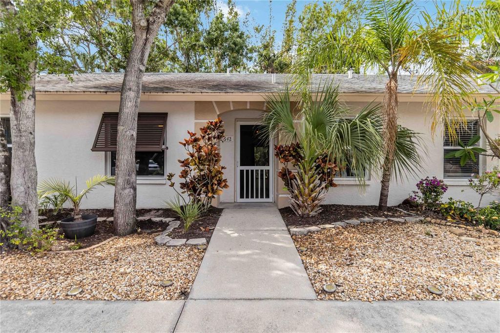 642 N JEFFERSON AVENUE 13, Sarasota, FL 34237
