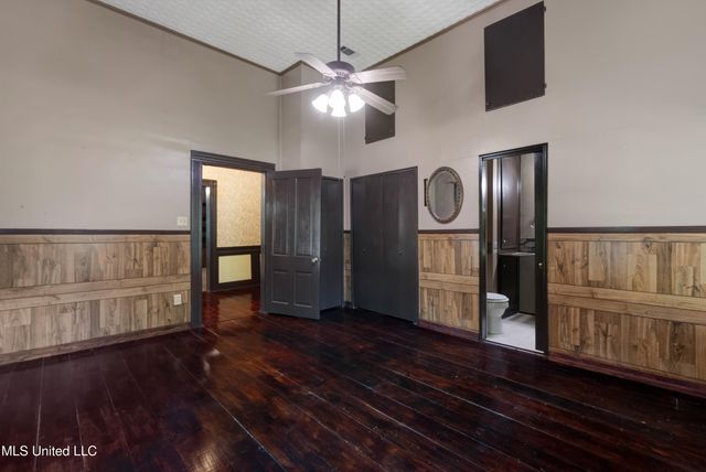 557 Old Hwy 49, Seminary, MS 39479