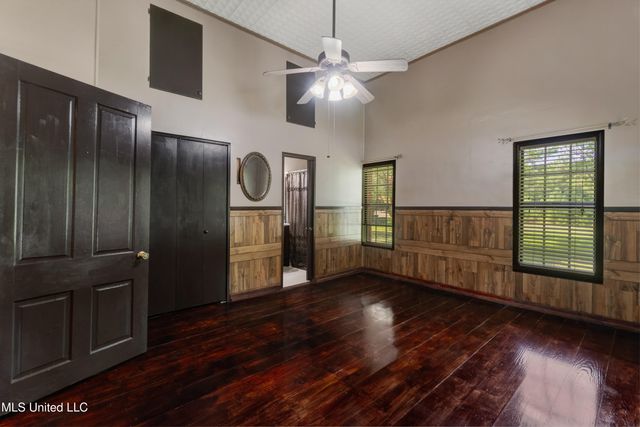 557 Old Hwy 49, Seminary, MS 39479