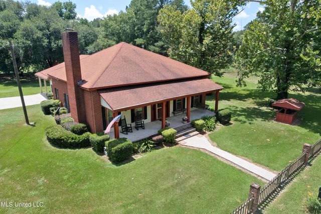 557 Old Hwy 49, Seminary, MS 39479