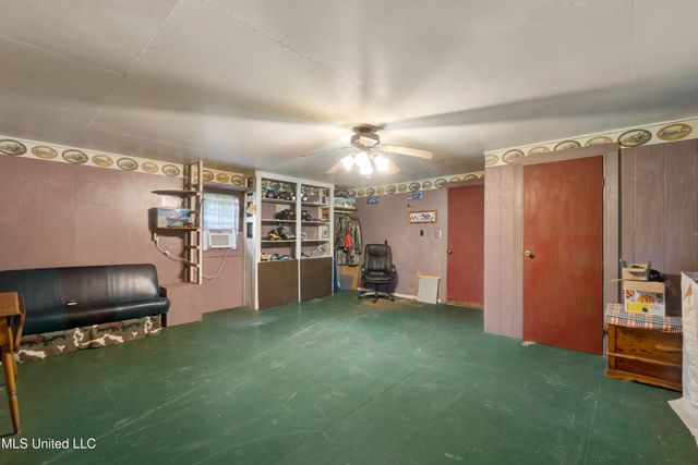 557 Old Hwy 49, Seminary, MS 39479