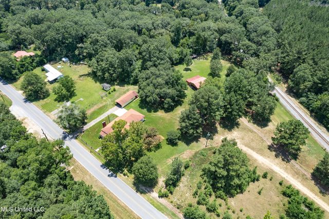 557 Old Hwy 49, Seminary, MS 39479