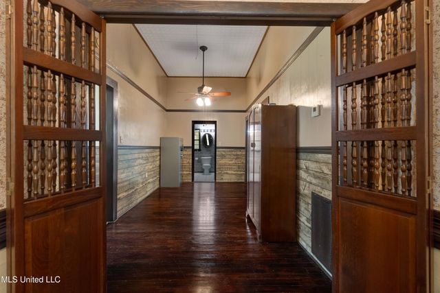 557 Old Hwy 49, Seminary, MS 39479