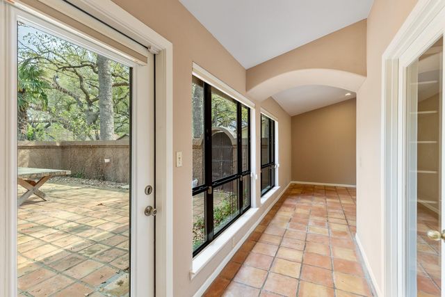 206 Blue Ground, Horseshoe Bay, TX 78657