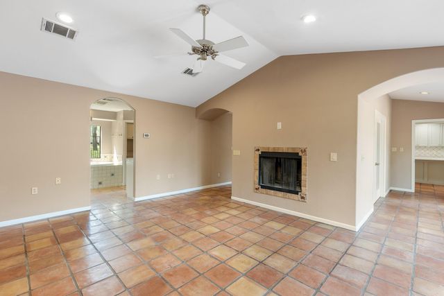 206 Blue Ground, Horseshoe Bay, TX 78657