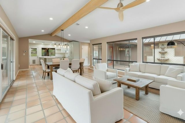 206 Blue Ground, Horseshoe Bay, TX 78657