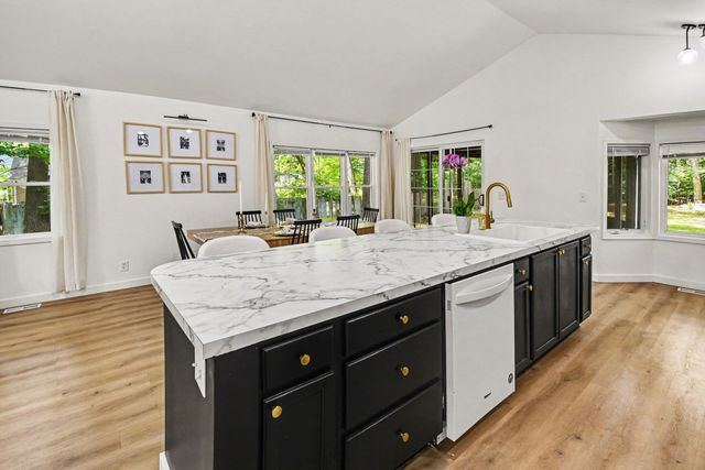 14275 Shiawassee Drive, Grand Haven, MI 49417