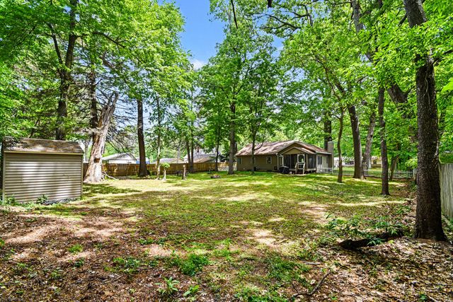 14275 Shiawassee Drive, Grand Haven, MI 49417
