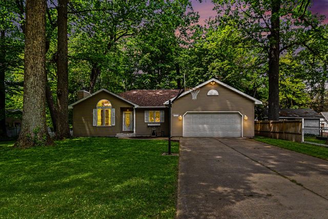 14275 Shiawassee Drive, Grand Haven, MI 49417