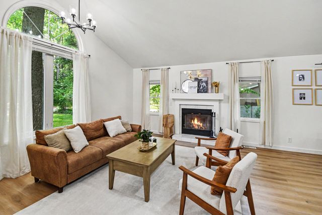 14275 Shiawassee Drive, Grand Haven, MI 49417