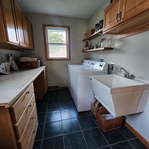 11626 N Lake STREET, Milton, WI 53563