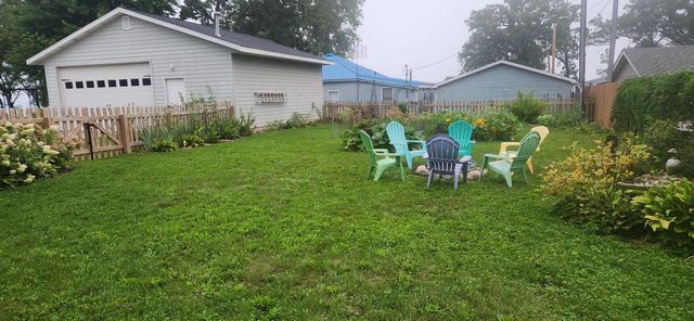 11626 N Lake STREET, Milton, WI 53563