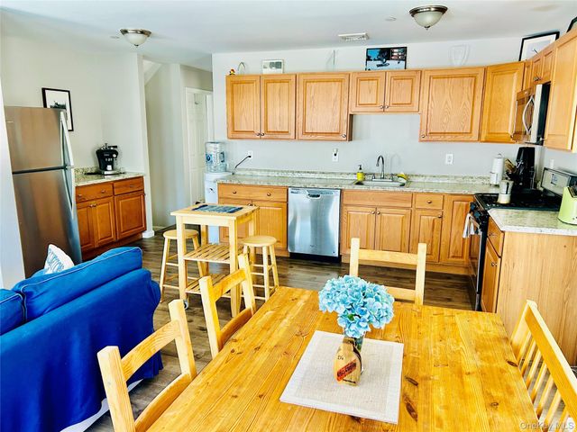 46 Florida Street, Long Beach, NY 11561
