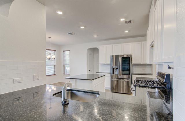 1004 Desaix DR, Georgetown, TX 78628