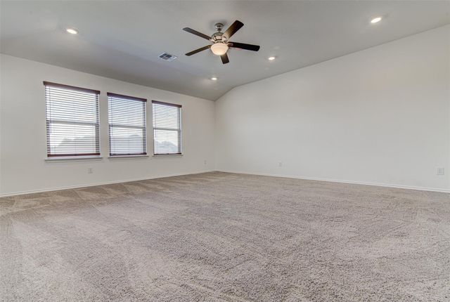 1004 Desaix DR, Georgetown, TX 78628