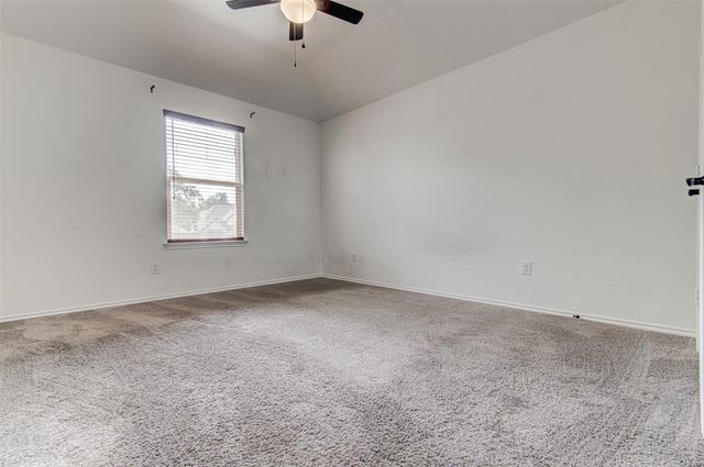1004 Desaix DR, Georgetown, TX 78628