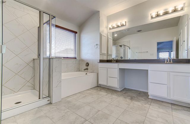 1004 Desaix DR, Georgetown, TX 78628