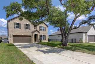 1004 Desaix DR, Georgetown, TX 78628
