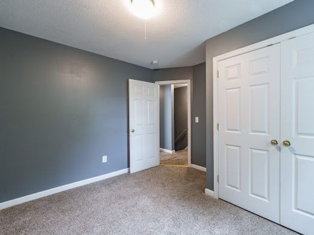 135 Moxon St 0, Springfield, MA 01151