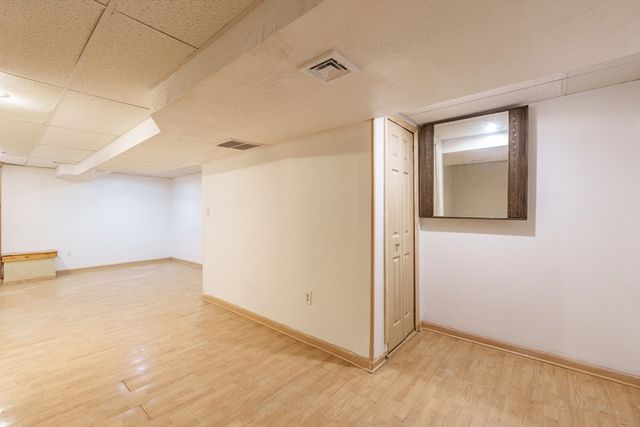 135 Moxon St 0, Springfield, MA 01151