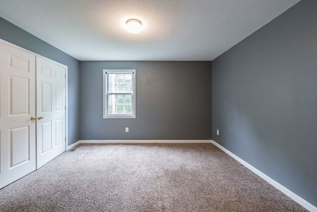 135 Moxon St 0, Springfield, MA 01151