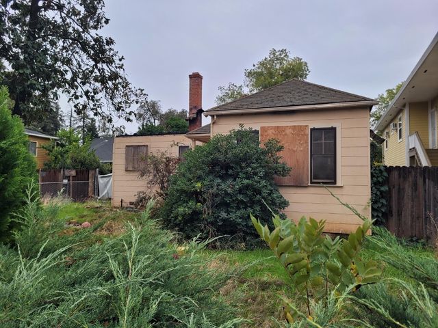 3800 1st Ave, Sacramento, CA 95817