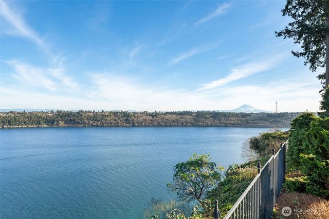 3415 9th Avenue Ct NW, Gig Harbor, WA 98335