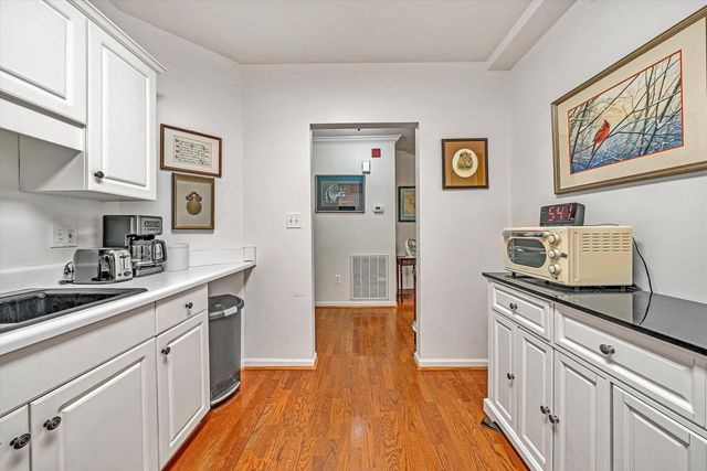 4434 Pheasant Ridge Rd Apt 101, Roanoke, VA 24014