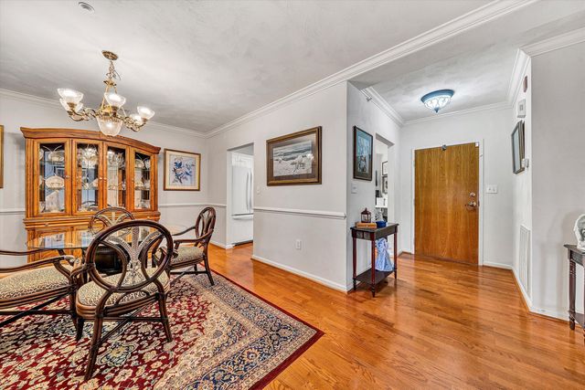 4434 Pheasant Ridge Rd Apt 101, Roanoke, VA 24014