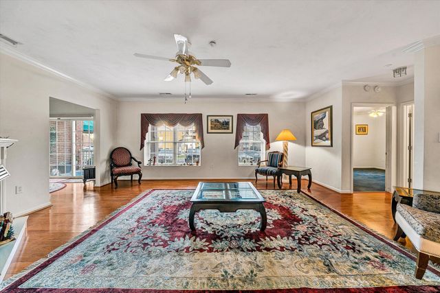 4434 Pheasant Ridge Rd Apt 101, Roanoke, VA 24014