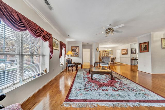 4434 Pheasant Ridge Rd Apt 101, Roanoke, VA 24014