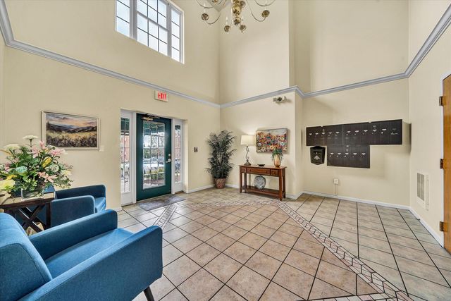 4434 Pheasant Ridge Rd Apt 101, Roanoke, VA 24014