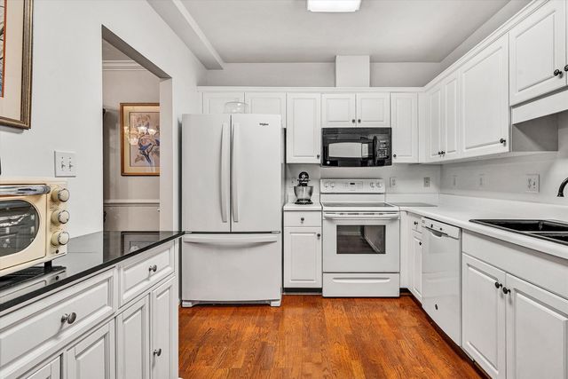 4434 Pheasant Ridge Rd Apt 101, Roanoke, VA 24014