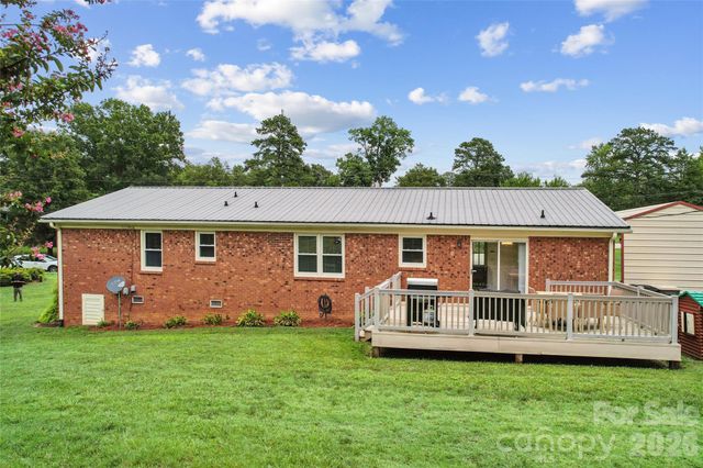205 Cliffside Drive, Kannapolis, NC 28081