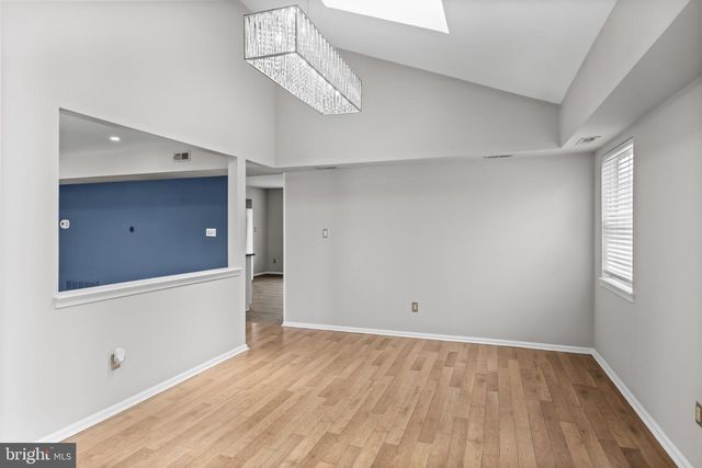 3 HARVEST LN, Sicklerville, NJ 08081