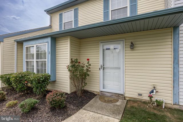 3 HARVEST LN, Sicklerville, NJ 08081