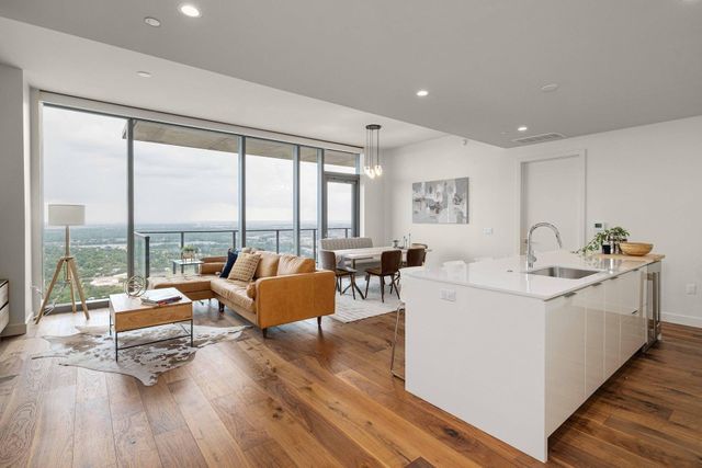 44 East Ave 4305, Austin, TX 78701