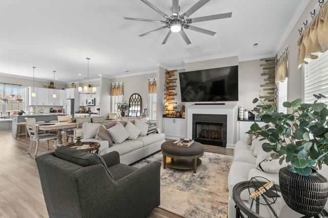 482 Harbour View Dr., Myrtle Beach, SC 29579