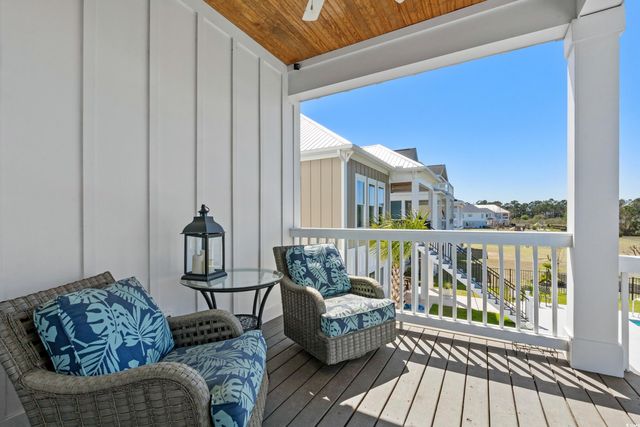 482 Harbour View Dr., Myrtle Beach, SC 29579