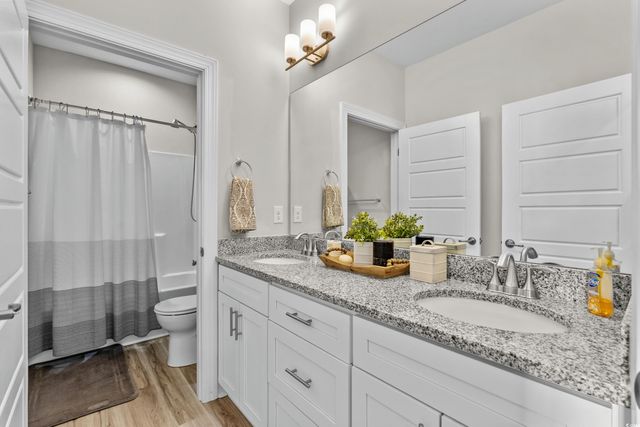 482 Harbour View Dr., Myrtle Beach, SC 29579
