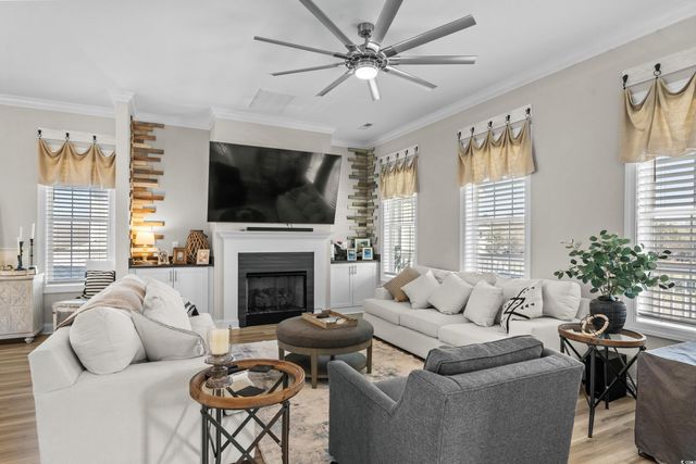 482 Harbour View Dr., Myrtle Beach, SC 29579