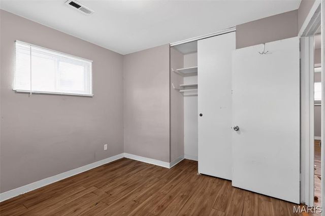 9446 Stansberry Avenue, St Louis, MO 63134