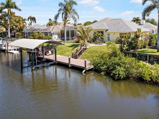 4427 SHARK DRIVE, Bradenton, FL 34208